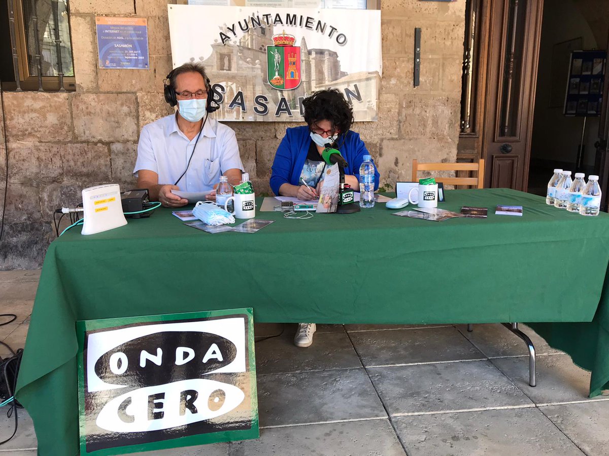 ondacerobu's tweet photo. CONTIGO EN LA ONDA 📻 | Desde la histórica Segisama 
 
📍@VisitSasamon 🧀

🎙 @Fuen_Criado 

🚛Onda cero Burgos #OnTour https://t.co/MEZPJTLJt8