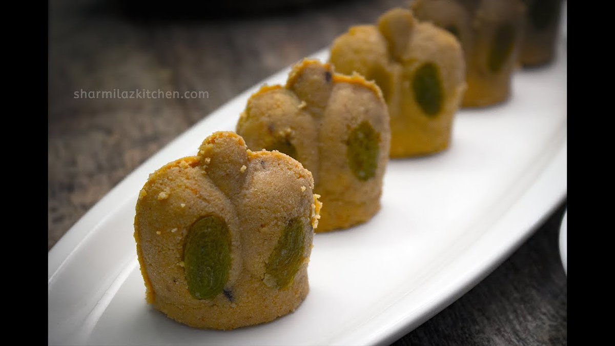 August 19 is observed as World Photography Day, which aims to inspire photographers across the planet to share a single photo with a simple purpose: to share their world with the world.  #WorldPhotographyDay2020 #WorldPhotographyDay 
In platter Jolbhora Sondesh A Bengali dessert.