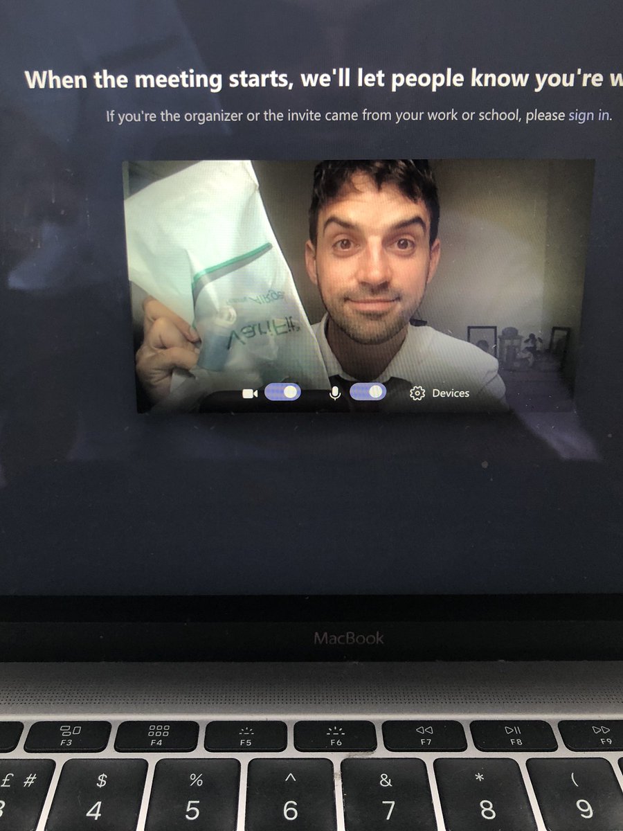 r_foster5's tweet photo. Getting ready to do some remote NIV training with the lovely people at the Manchester Royal Infirmary Critical Care Unit. Onsite and remote training is available for all of our Critical Care range. Get in touch! #intersurgical #CriticalCare #NIV #CPAP #ICU #MRI #manchester #mft https://t.co/QVEqIeKPvt