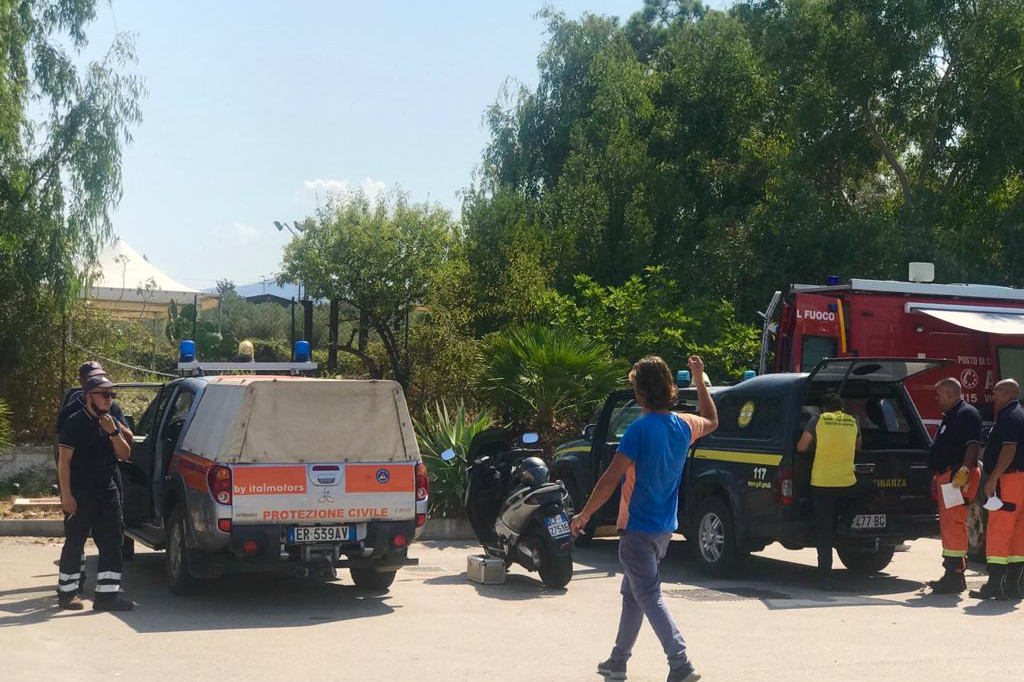 Adnkronos's tweet photo. #Gioele, carabiniere in congedo trova dei resti: sopralluogo in corso https://t.co/HNnz2yIJqI https://t.co/iYRmtYDoFi