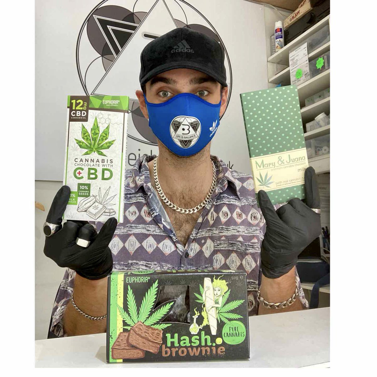 Menu with some new family members

Second featured photograph contains new edible range and a happy fella behind a counter

#balancesheffield #420 #highsociety #cbd #weedlife #dank #lifestyle #weedgirls #cannabis #hightimes