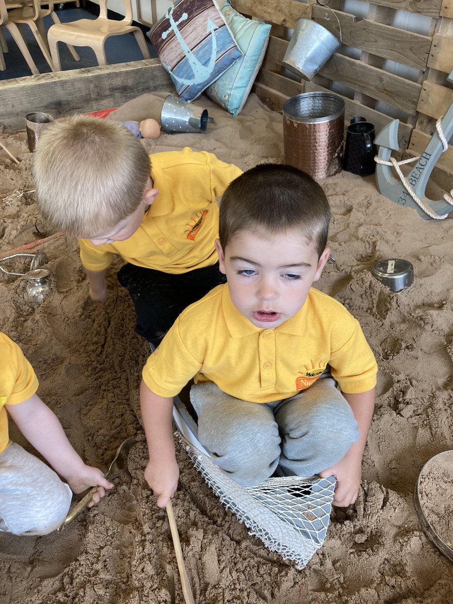 HolytownNC's tweet image. Row row row your boat 🚣‍♀️ We are off in an adventure 😊#usingourimagination