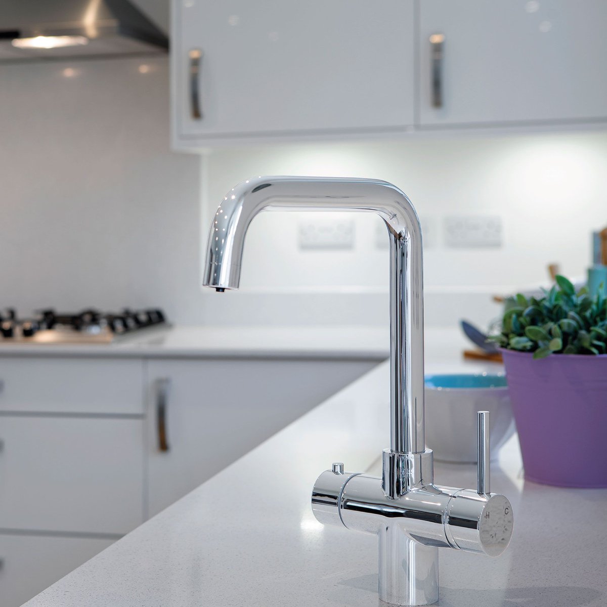 amsplumbers's tweet image. Looking for a little extra convenience in your kitchen?
Why not invest in one of our 3-in-1 tap which provides instant boiling, hot and filtered cold water. Available in two contemporary styles, these taps deliver 97 degrees, instantaneous boiling water, perfect for a cuppa.