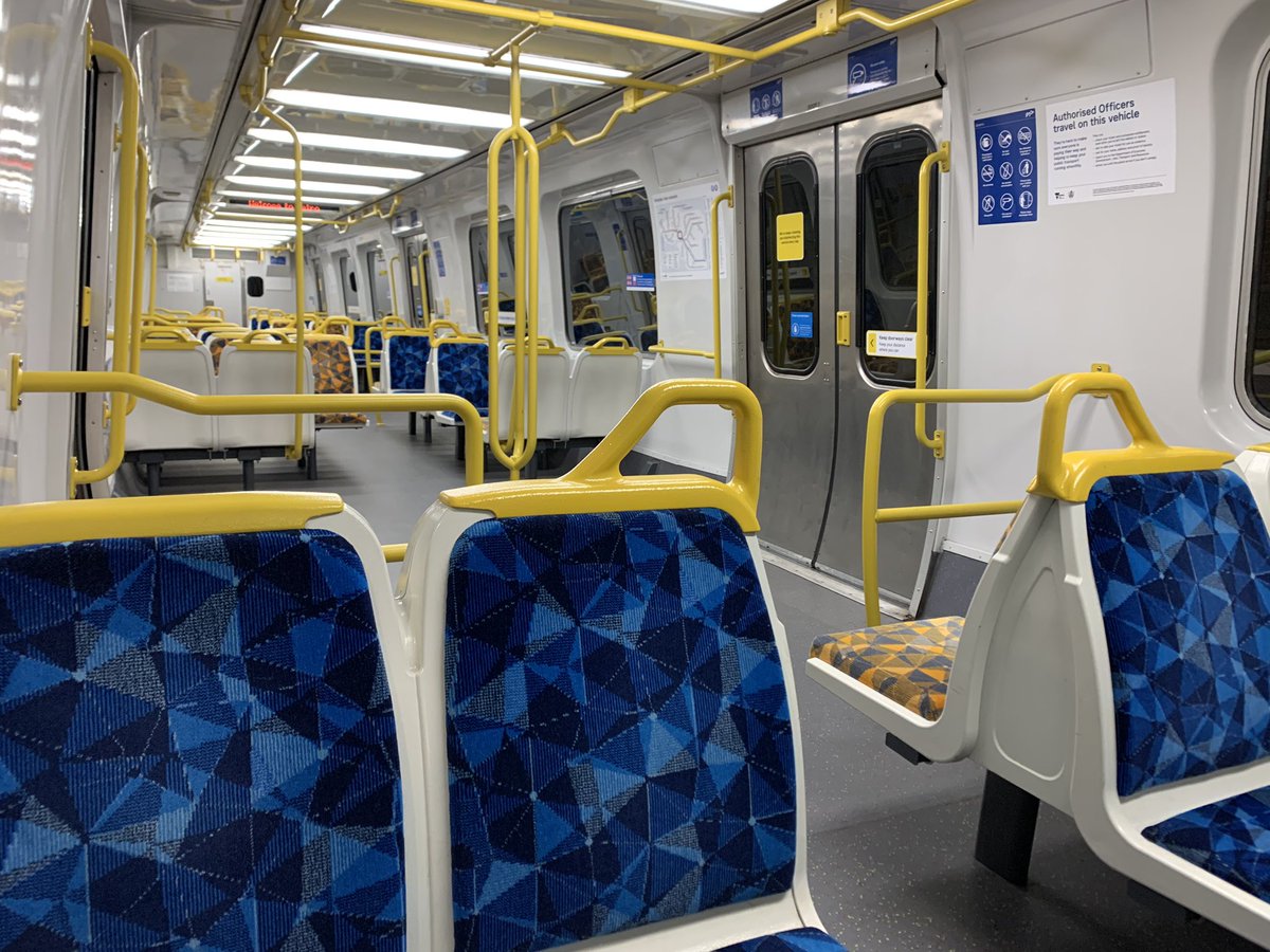 RedJules4's tweet image. I have a private carriage as I am so very busy and important