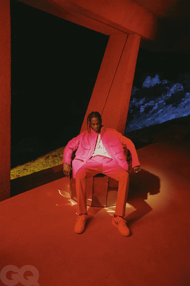 Outlander Magazine tweet media