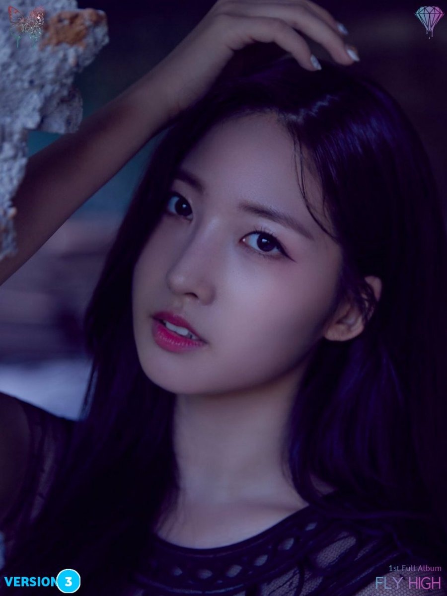 NakoNak88881480's tweet photo. BLUE EMERALD
Fly High Like: Butterfly Effect

PHOTO CONCEPT 3

Sohye/Olivia Hye/Sihyeon

#BLUEEMERALD #SOHYE #SIHYEON #OLIVIAHYE https://t.co/5c8XUhlCZ4