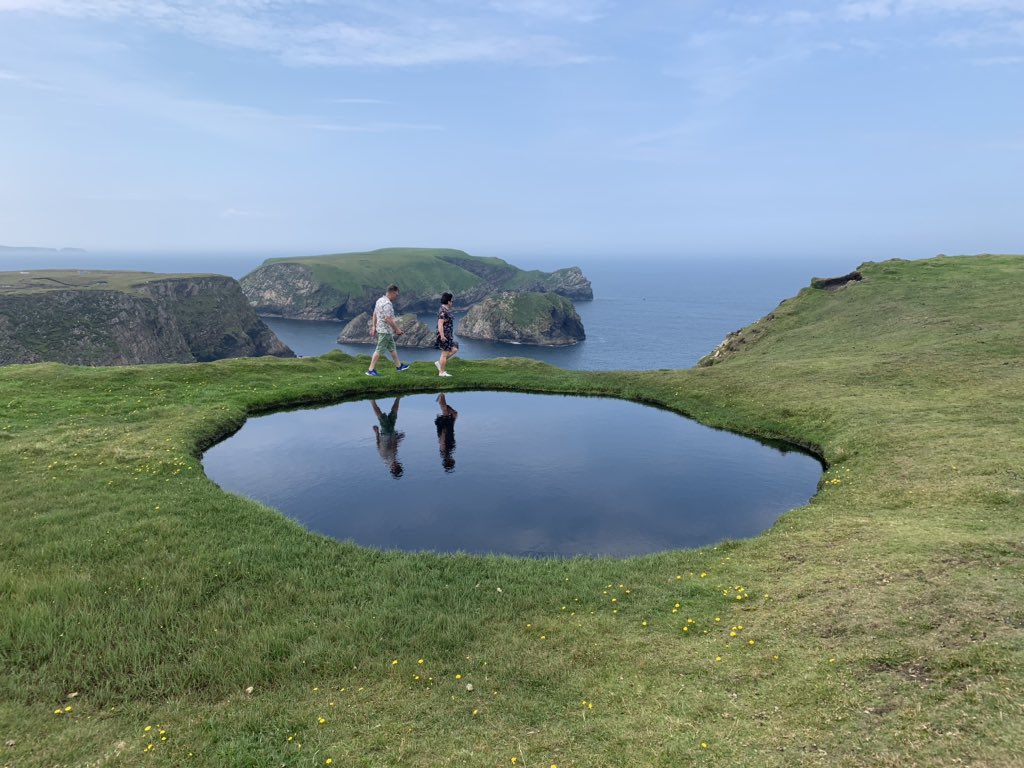 mayotourism's tweet photo. Make sure you bring your #swimming costumes when you try one of the #CeathrúThaidhg / #Carrowteige #Loopedwalks for a swim in the sheltered sandy cove at the start of the walk, great beach with toilets on site for changing in or what about this #infinitypool near #kidisland https://t.co/0OsJHmGFDl