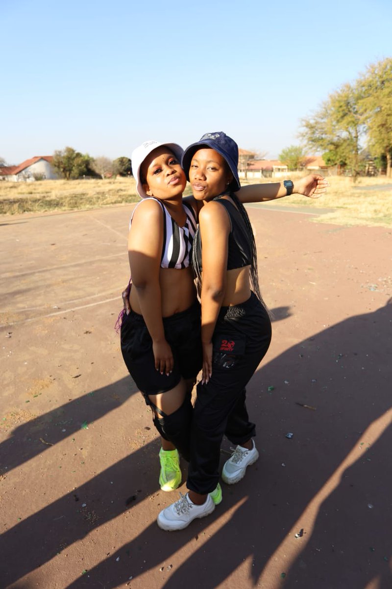 Tshegof50263497's tweet photo. https://t.co/4QpxudmFEN