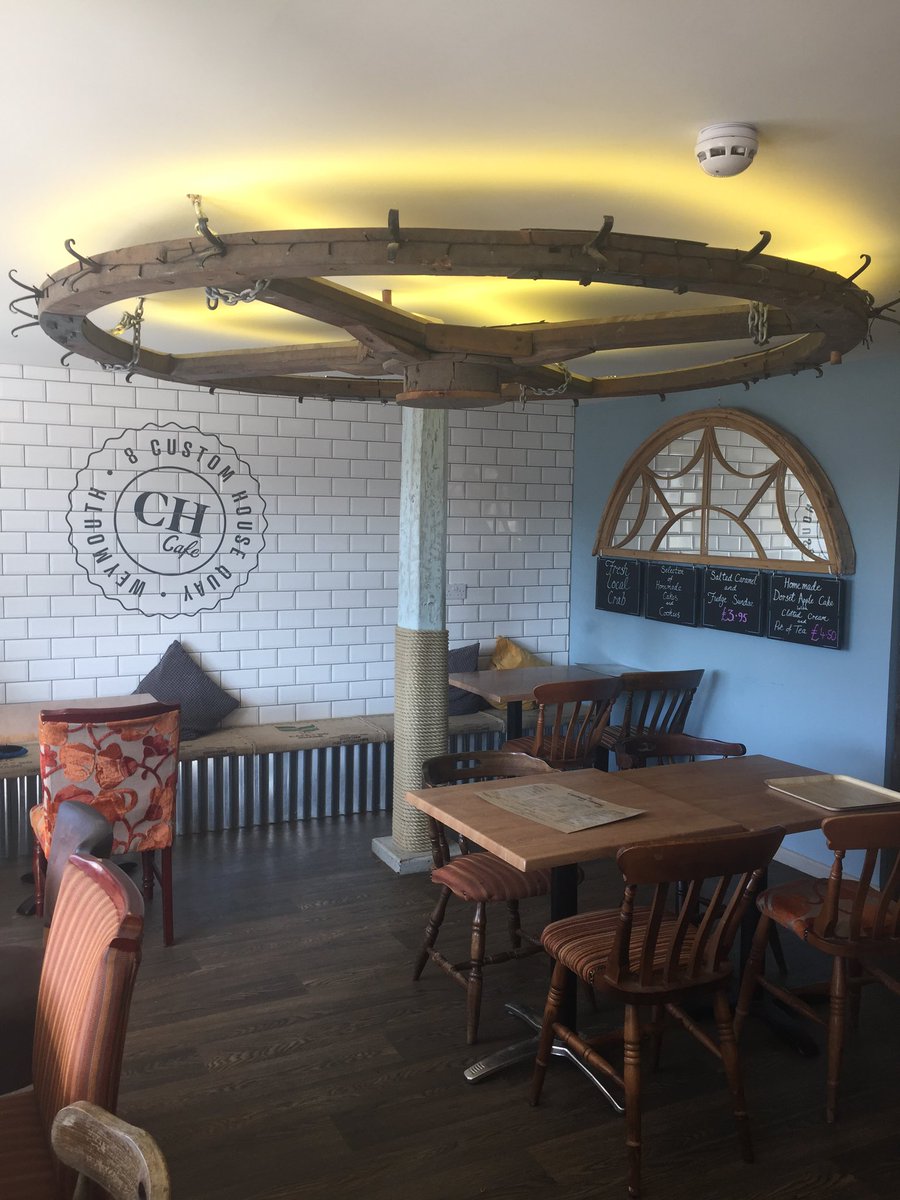 2020Mywey's tweet photo. Custom House Quay has been situated on the harbour since 2019. With a widely varied menu and delicious takeaways available with plenty of sanitising throughout the cafe, why not take a walk along Weymouth’s beautiful harbour and stop off at the Custom House outside seating? https://t.co/83y6fVaZd4