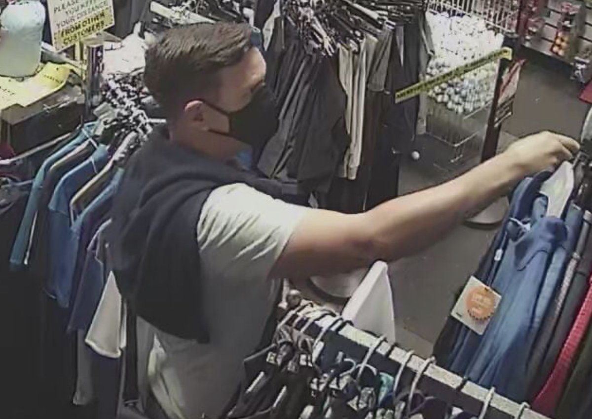 This low life tried to steal some driver heads from one of our stores. Luckily we're always alert, the staff managed to scare him off. We know that he has stolen at least 3 heads from one other golf shop, and is likely working with someone else. We want him caught. Please share