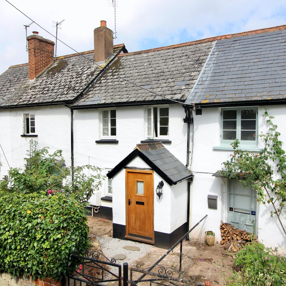 Twenty Twenty Property tweet media