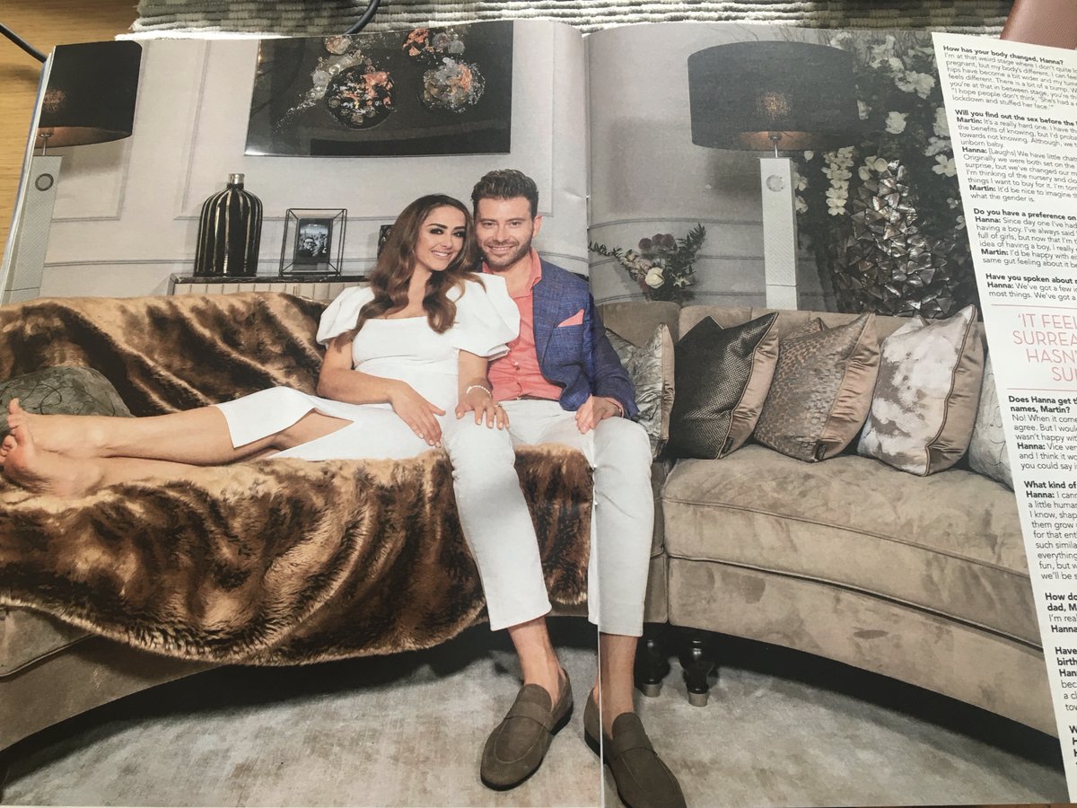 Longstaffemedia's tweet image. Its 'CongratsBabyNews' @HannaMiraftab @reenhance @OfficialRHOCH @ITVBe pleasure photographing and filming for @OK_Magazine the latest images and interviews, that piano shot was worth all the heat @CanonEMEApro @CanonUKandIE on the hottest days. #CelebrityPhotographeruk #medianews