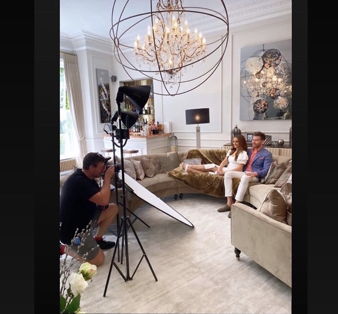 Longstaffemedia's tweet image. Its 'CongratsBabyNews' @HannaMiraftab @reenhance @OfficialRHOCH @ITVBe pleasure photographing and filming for @OK_Magazine the latest images and interviews, that piano shot was worth all the heat @CanonEMEApro @CanonUKandIE on the hottest days. #CelebrityPhotographeruk #medianews