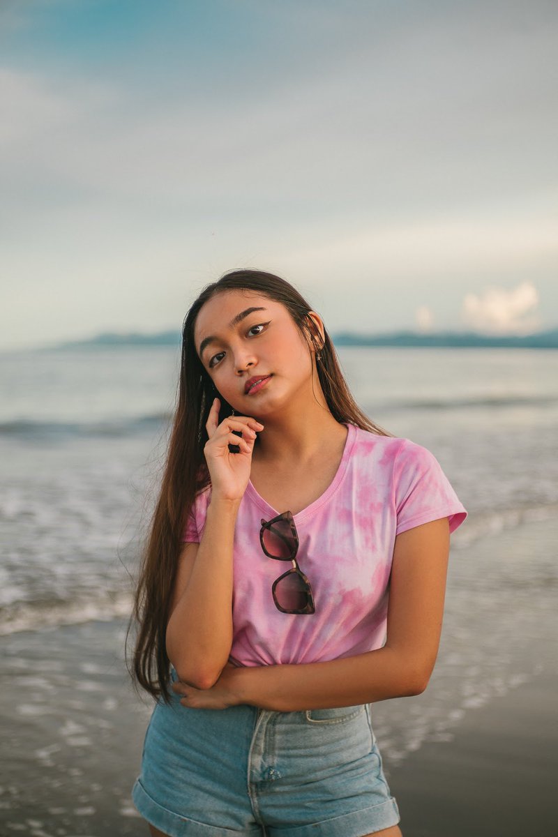 jazoguza's tweet photo. It’s been a while since I last took portraits. Posting my latest shots here for #WorldPhotographyDay2020 I miss u @upphotos2003 
In frame: your resident island girl “Kuisha”. #Litshot https://t.co/1RDKKQ1q8T
