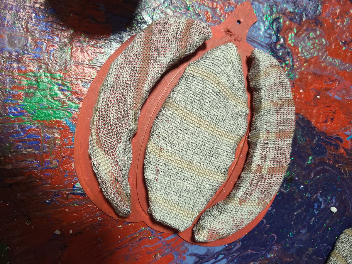 creek_tinker's tweet image. Inspired by The Shabby Tree, I made this pumpkin from a Dollar Store wooden cutout. Painted with acrylic paint. The panels are styrofoam saved from recent purchase. Covered panels with remnant fabric from Walmart and made the bow with Dollar Tree ribbon. Fb.me/TinkerCreekDes…