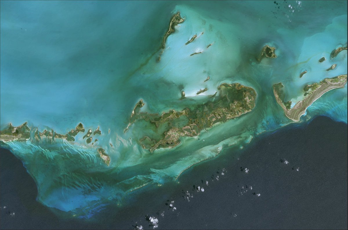 AirbusSpace's tweet photo. The below #SatelliteImage has been taken by #SPOT6🛰
Can you guess the location❓
Comment under the post!
 
ℹ️Hints: 
👉Located in the Northern Caribbean where the Caribbean Sea, Gulf of Mexico and Atlantic Ocean meet
👉Largest island in the Carribbean https://t.co/j1Gl1jxztZ