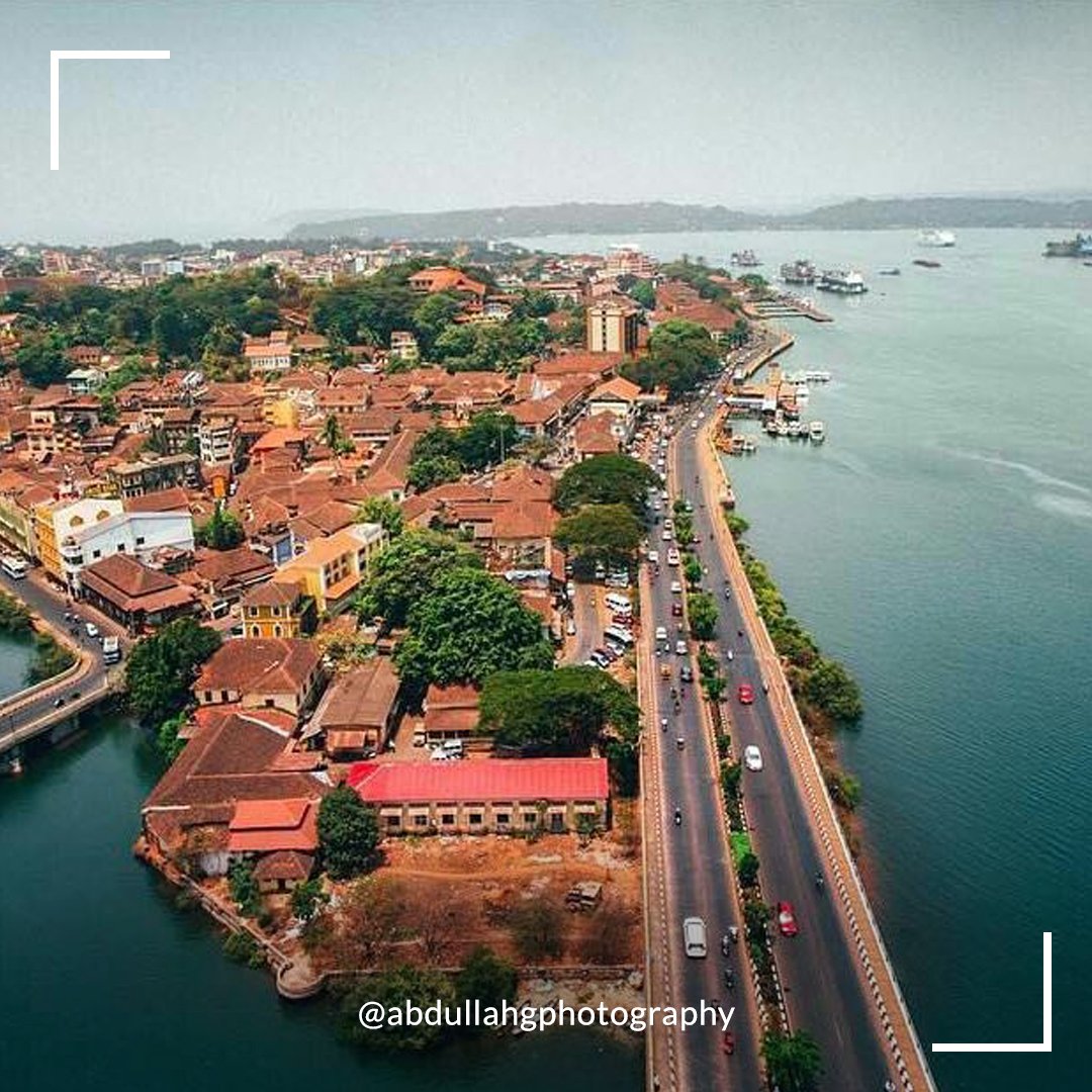 Vivanta_Goa's tweet photo. Re-discover the magic of the sun and the sea.Traverse new horizons and capture scintillating moments in Panaji, the laidback Goan capital.
On this #WorldPhotographyDay, here is a collection of our favourite captures of Panaji
#GoaGram #Visitgoa #Panaji #Photography #BeautifulGoa https://t.co/BLPIcrL5VO