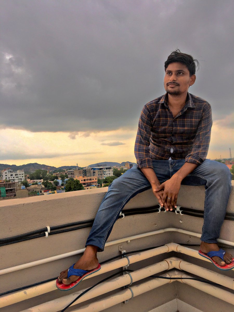 BILZtechnology's tweet image. #happy #photography  #PhotographyDay #trading #bilzchandelia