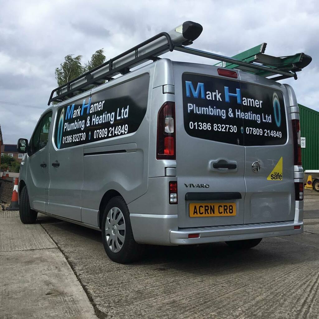 Acorn_Creative's tweet photo. Another van for @markhamerheating a slick printed design that looks great on a silver van.
#signmaker #signwriter #vehiclegraphics #vehiclewrap #vinylcutgraphics #vinylgraphics #printedbanners #banners #embroideredworkwear #workwear #teamwear #screenp… https://t.co/3Ya1hdazUZ https://t.co/kbJf4hoJfi