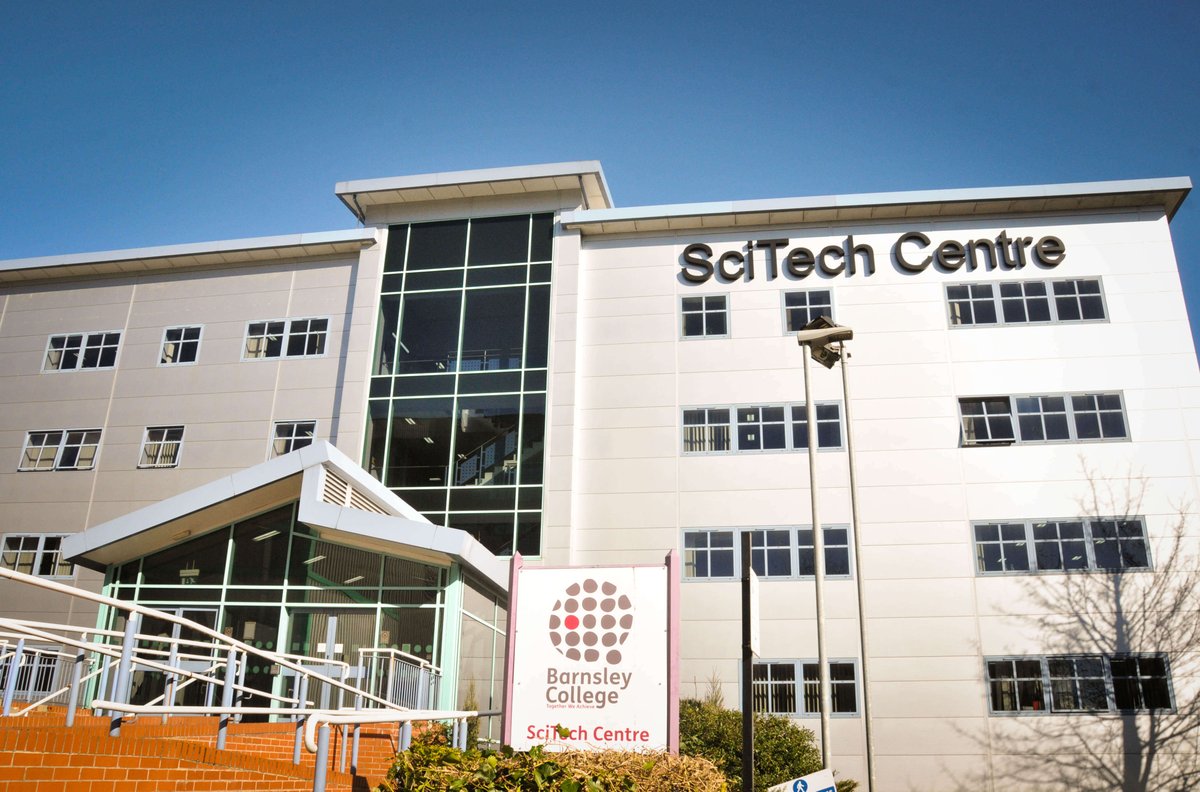 Interserve has been awarded a £4 million contract to refurbish the SciTech Centre at <a href="/barnsleycollege/">Barnsley College</a> to create a new Digital Innovation Hub 👩‍💻📱💻 Find out more: ow.ly/wFQi50B3jr8 #GetBritainBuilding