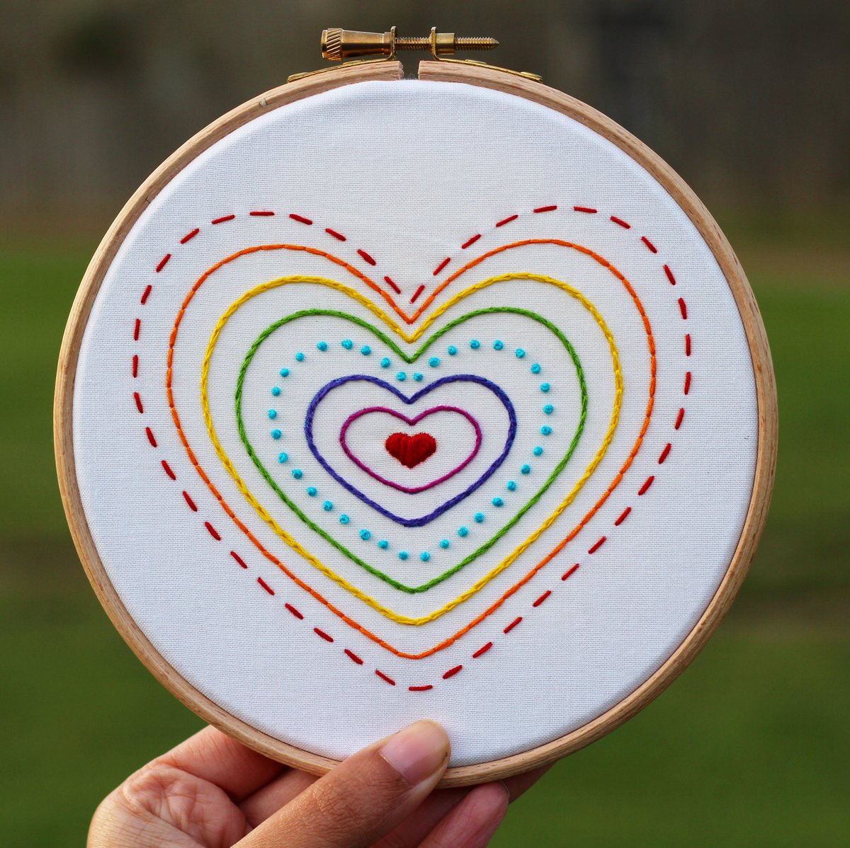 EmbroideryCart's tweet photo. “Faith makes everything possible. Hope makes everything work. 
Love makes everything beautiful.”

Shop kit here:
https://t.co/ocFoKcVlw5

#embroiderykit #rainbowheart #heart #hearts #heartembroidery #embroidery #handembroidery #craftkit #stitchingtherapy #diykit #diyheart https://t.co/FWnK6cCK7A