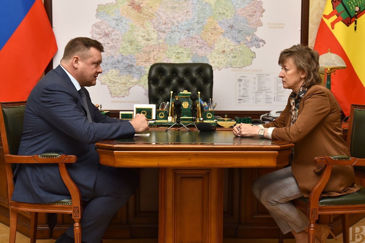 rznved's tweet photo. Рязанская область намерена наращивать экспортный потенциал.
Направления и перспективы этой работы в регионе обсудили сегодня во время рабочей встречи губернатор Николай Любимов и генеральный директор Российского экспортного центра Вероника Никишина.
➡ https://t.co/kx0dGJ4CnM https://t.co/ZTGqmseMrR