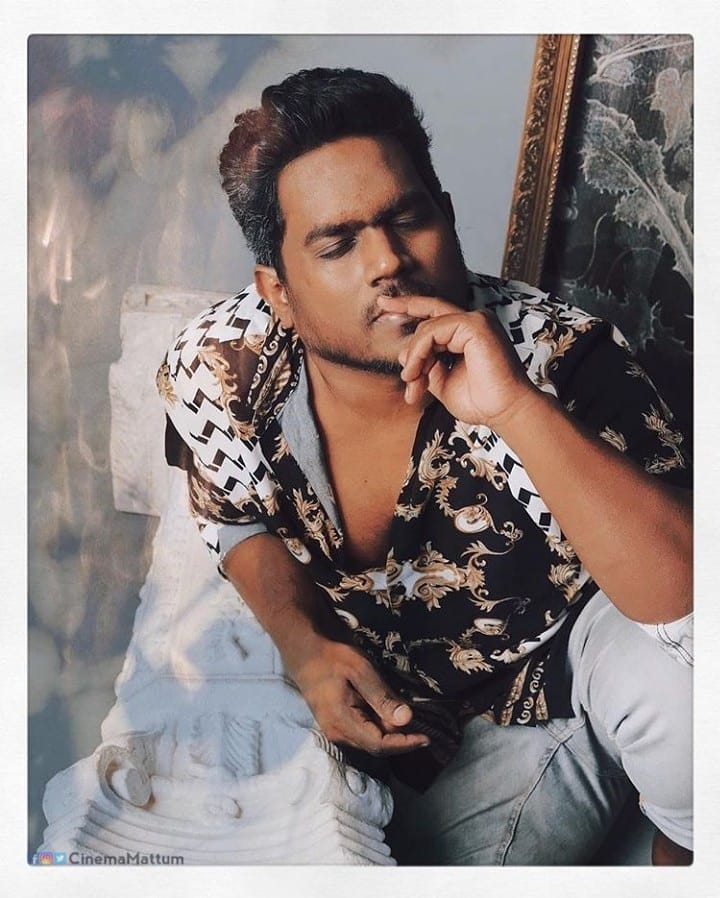 CMattum's tweet photo. Which is your #favoritesong and #favoritealbum from #u1
#yuvanmusic #yuvan #yuvanism #yuvanshanker #yuvanfandom #yuvanshankerRaja #yuvanian #u1fans #yuvanlovers #yuvanmusiqaddict #cinemamattum #kollywood #tamilcinemamattum
#wedomorewednesdays
#WednesdayWisdom
#WednesdayThoughts https://t.co/Oh0zpmOWXD
