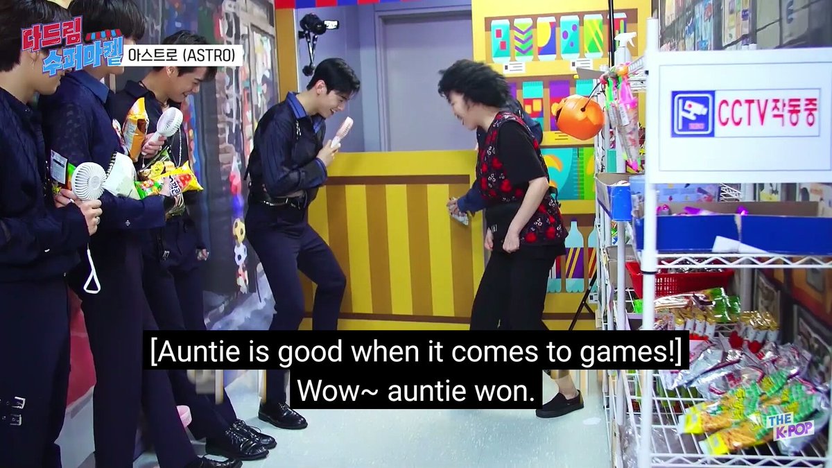 Dream Concert 2020Binwoo is super destiny for real. How likely it is to get the same from hundreds of random unknown choices? They both got to play with auntie! And both lost the game!  #ASTRO  #MOONBIN  #CHAEUNWOO  @offclASTRO  @ASTRO_Staff