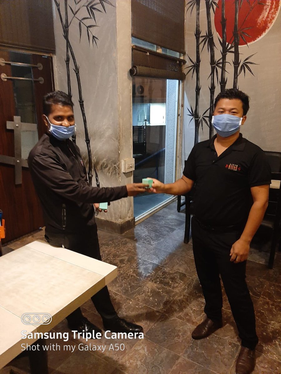 DoctorsKitchen2's tweet photo. #HappyBirthdayDhruv ... thanks for the kind gesture #Aiyshwarya of standing with us to serve the #frontliners. Special surprise sweet with today's meal to doctors. @grovervj @shetty_vikram @shareef_shama @BeijingBites @esgarg @MrsMcGeeky https://t.co/YFJ6J4HX2S