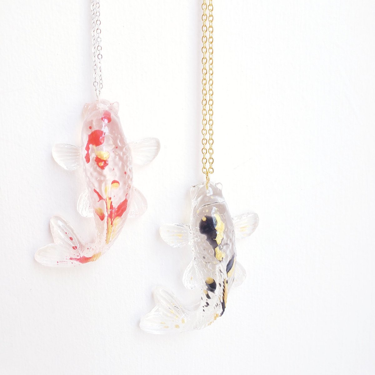 815amUk's tweet photo. Koi Fish Pendant Necklace

Our latest Koi fish item. Beautiful Koi fish in Red/Gold or Black/Gold colour. Personalized colour also welcome.

https://t.co/Kp5Q5C4Ehj

#koifish #fishresin #koi #fishjewels #handmadehour #etsy #freeshippinguk #ATSocialUK #Londonislovinit #giftideas https://t.co/rBUo2VvJ0h