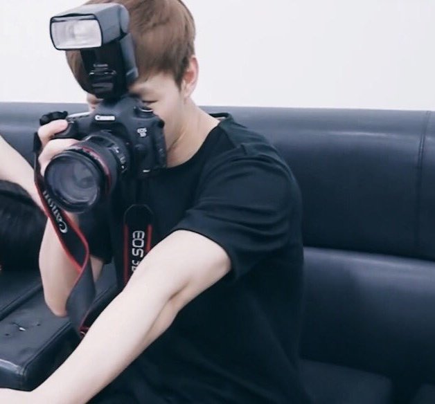  #VIXX's  #Hongbin as StitchA thread; #HAPPYHONGBINDAY  #VIXX  #빅스  #Hongbin  #홍빈  #빅스가6인지지