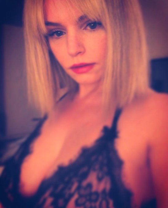 Xm’s pics and videos