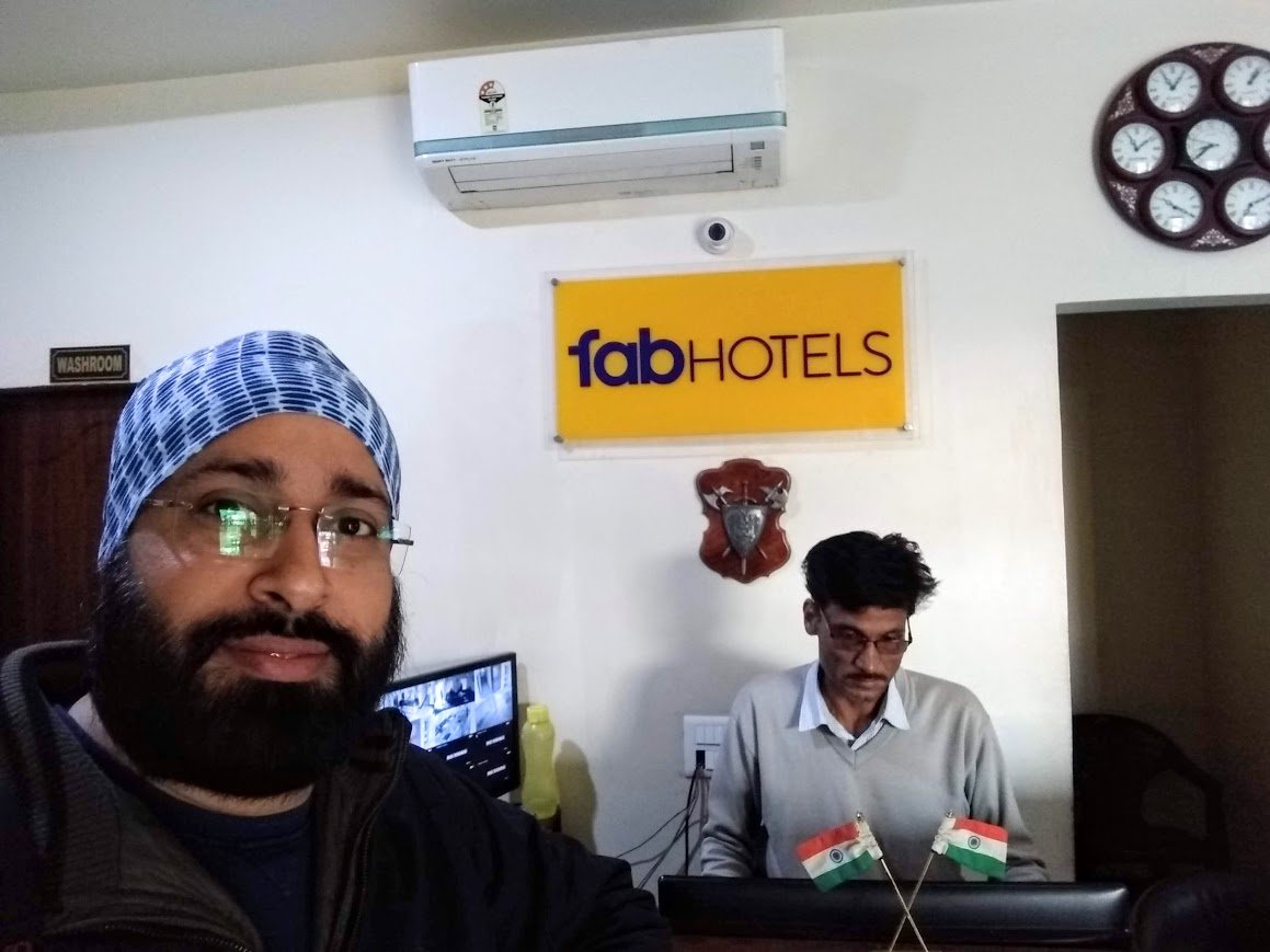 <a href="/FabHotels/">FabHotels</a> #Throwback2019 #StayFab #FabHotels 
The moment you set foot in #Jaipur, you'll feel like everything has come straight out of the pages of some epic novel. Majestic buildings, tales of heroic battles, resplendent forts &amp; palaces.
<a href="/thisisruhi/">Ruhi Kaur</a>