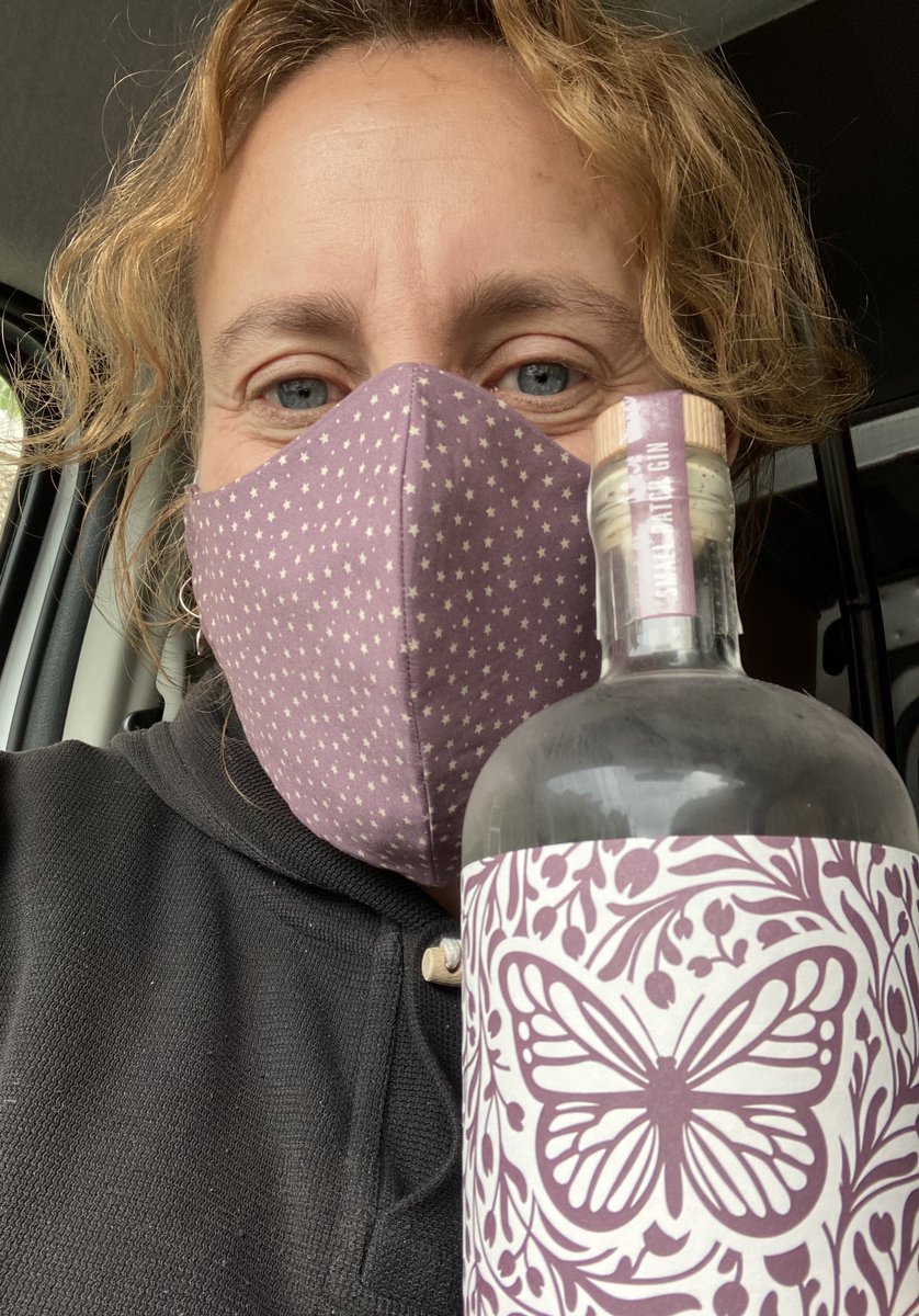 papillongin's tweet photo. Wonderful on-brand face masks made by the talented Jess, part of Studio de Ville team 
#runsinthefamily #upcomingtalent #facemask #brandedfacemask #beautifuldesign #papilliongin #distilledondartmoor #theadmiral https://t.co/GA6xUJ7Qbn
