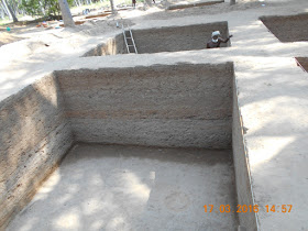 கீழடியின் அழிவு-18மகத்துவாரத்தில் மணற்குன்றாக குவிந்து கிடக்கிறது. இதை முகவை என்றும் சேதுக்கரை என்றும் அழைக்கிறார்கள்.இந்த மணற்குன்றுமுதல் நாகமலை மணற்குன்றுவரை ஆய்வு செய்தால் தமிழரின் தொல் நாகரீகம் பற்றிய பல செய்திகள் கிடைக்கும்!    http://wix.to/wkAyBtk&nbsp;