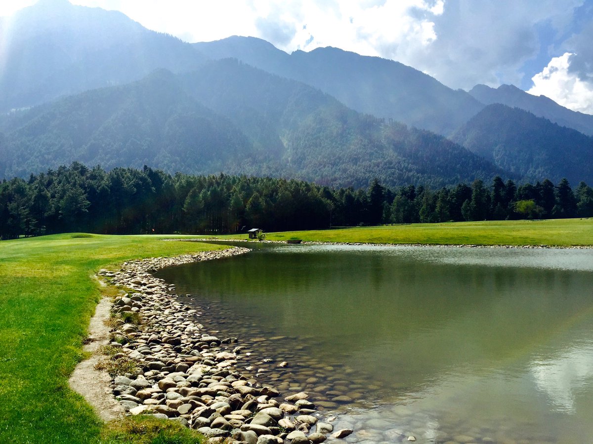_Amir_Mir's tweet photo. So counting-in few of my captures with iPhone11Pro #PhotographyDay.. venue: PahalgamGolfCourse. https://t.co/sRBPXb22cP