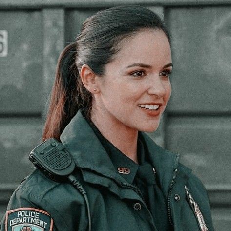 Ontem foi o dia do patrão, hoje é o dia da patroa Happy Birthday Melissa Fumero 