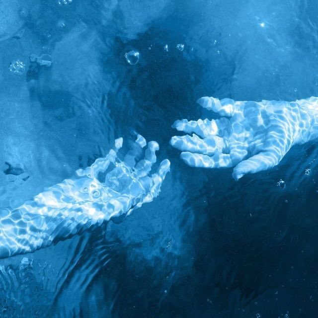 Every blue reference about Joe Alwyn in Taylor Swift’s discography: a very necessary thread