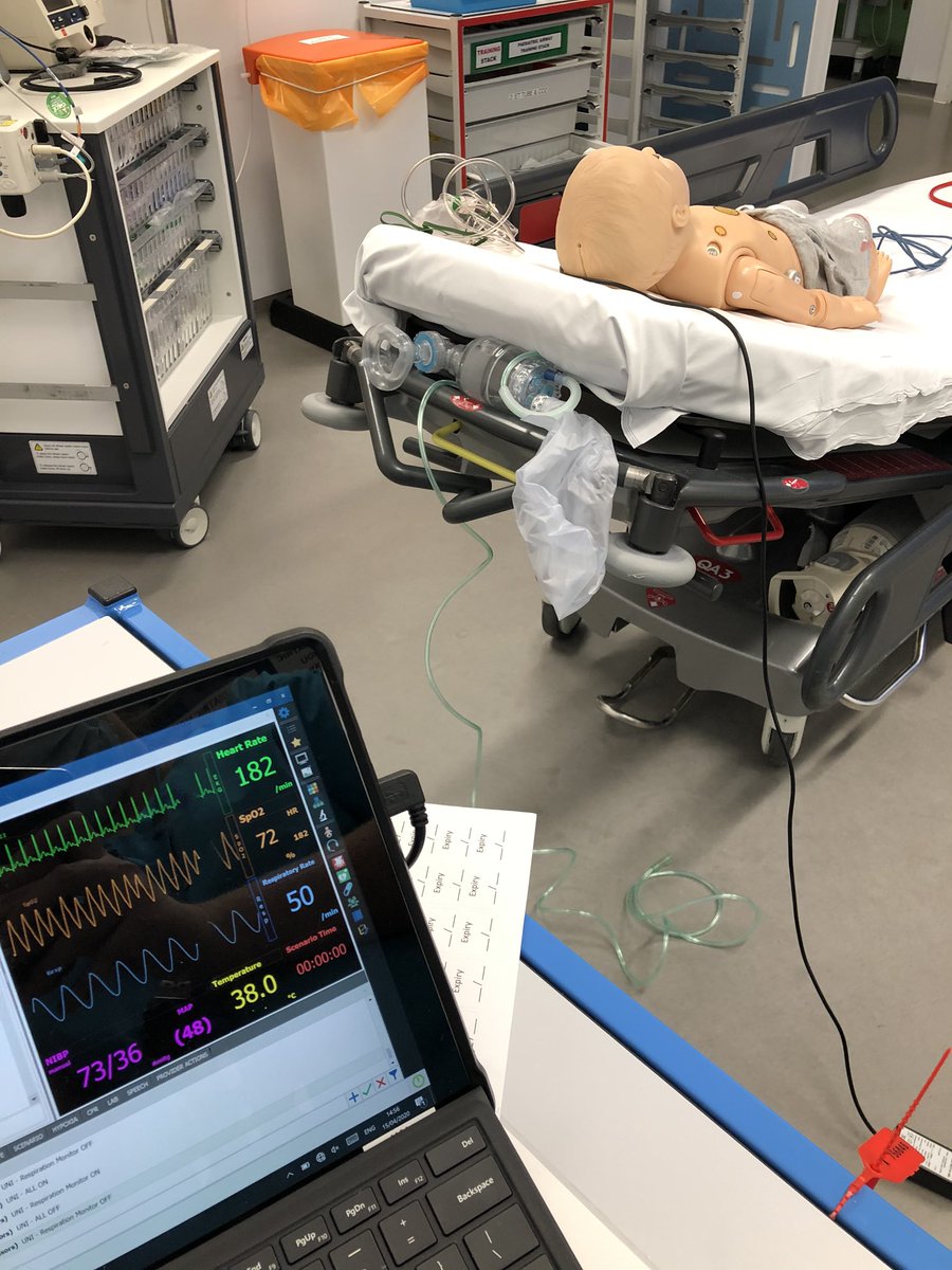 drsarahedwards's tweet image. @garufflewis and I doing an insitu paediatric sim in the Chrildrens ED .... as part of @EM3FOAMed education Wednesdays! #insitusimulation #MDT 

Great learning around calling for help, voicing that you’re worried that a child might be sick and don’t forget #sepsis