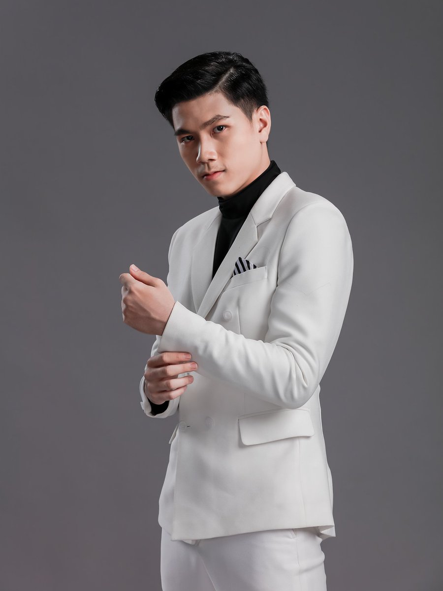 นาฬิกาเดินไปเรื่อยๆ เราก็รักเธอได้เรื่อยๆ 
จูน - วิทยาการสารสนเทศ #เทคโนโลยีสารสนเทศ #ปี1 
IG : <a href="/tanong/">Tanong Biarnsin</a>.j 
#MSUcuteboy #รีวิวมมส #ทีมมมส