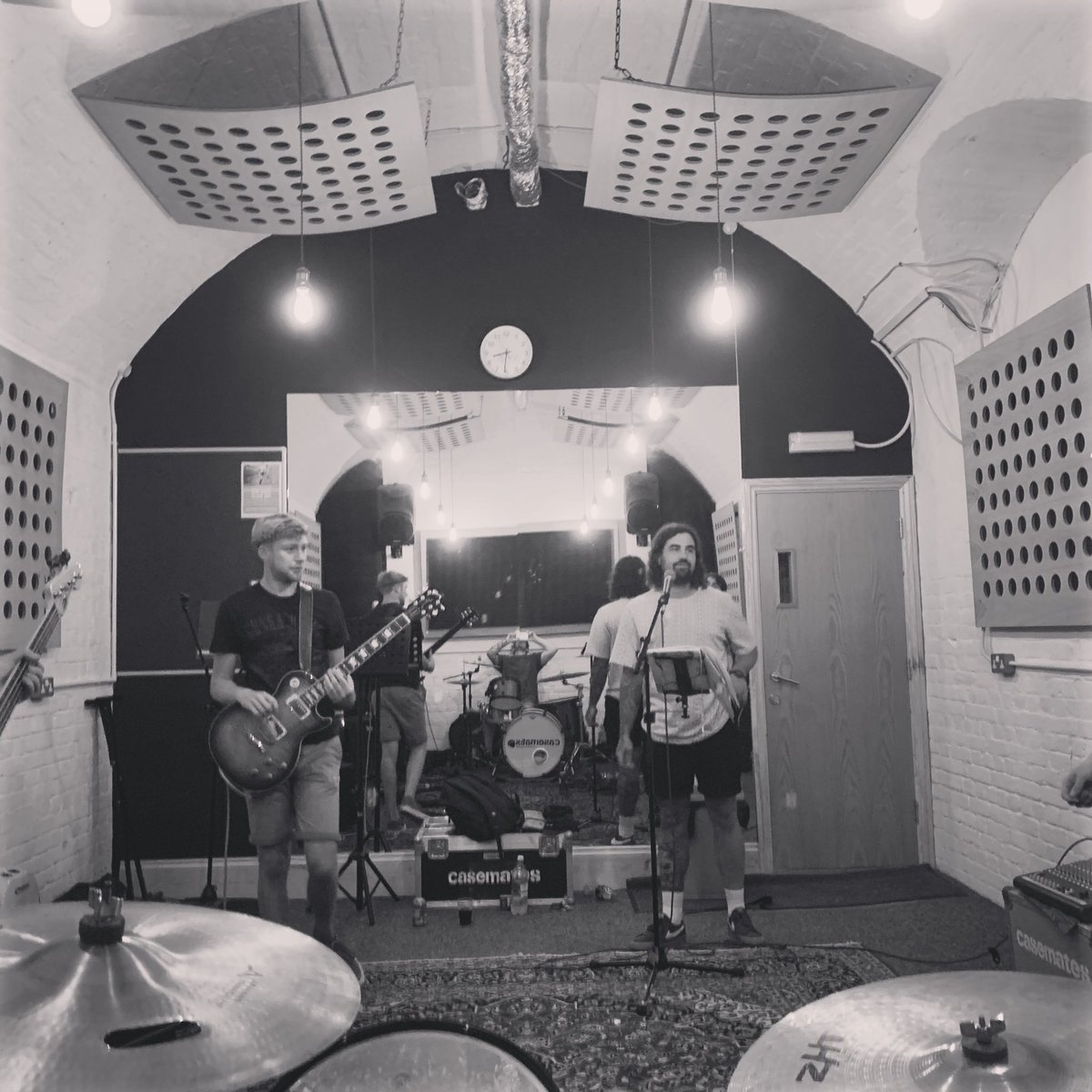 Violet Bay tweet media