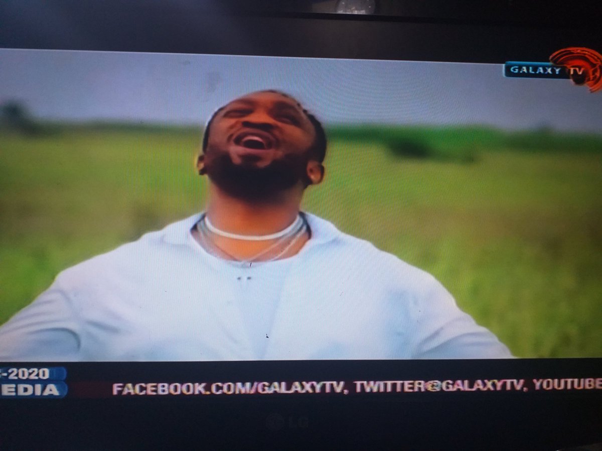galaxytvent's tweet photo. Now playing #JahGuildeme by @dareynow live @Galaxypartytime with host @McBustaMouth holding it down @galaxytv on #servedfreshtuesday https://t.co/obstimpfBs