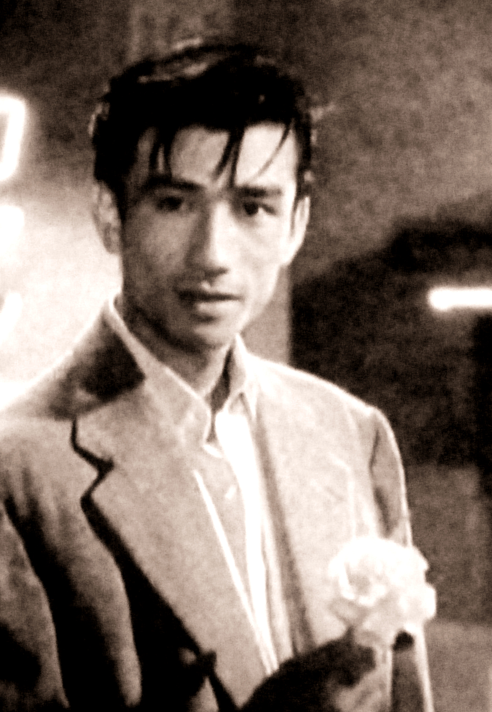 資料室 Na Twitteru 中井貴一の父 佐田啓二 がルパンを演じた松竹映画 七つの宝石 ルパンの翻訳で知られる保篠龍緒がルブランの カリオストロ伯爵夫人 を翻案した作品の映画版 の公開当時の雑誌広告とその2枚目なお