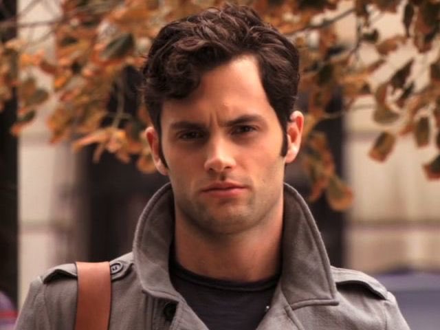 dan humphrey - lets face it this bitch is probably behind cbo or one of those clown accounts- used to be a anti but in the process of antiying realized that he was wrong all along- self proclaimed captain of the ship- probably has a larry themed tattoo- “he got the dagger!!”
