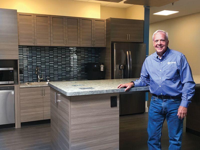 RubberNews's tweet photo. Harwick Standard CEO keeps employees informed throughout pandemic
@HarwickStandard #covid #rubbernews #harwickstandard
https://t.co/bzlaMn3ViB https://t.co/QPsM0tk841