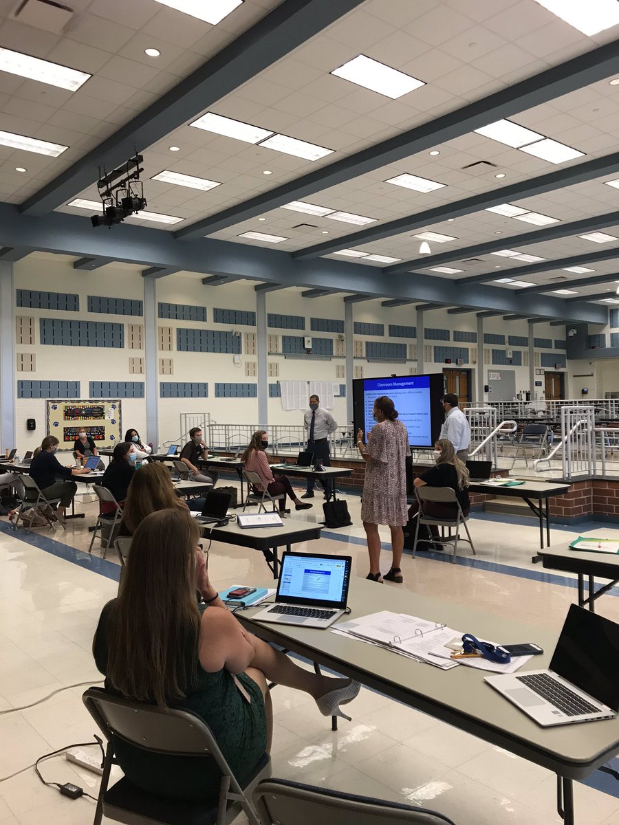 NBC_LeslieErvin's tweet photo. NTO Day 3. The APs share tips for classroom management. #nbitd @DeborahDrokeNB @EmerMatt @amystellanbc @nbc_msprincipal @nbcsuper @nbc_hsprincipal https://t.co/0y1WinjKGf