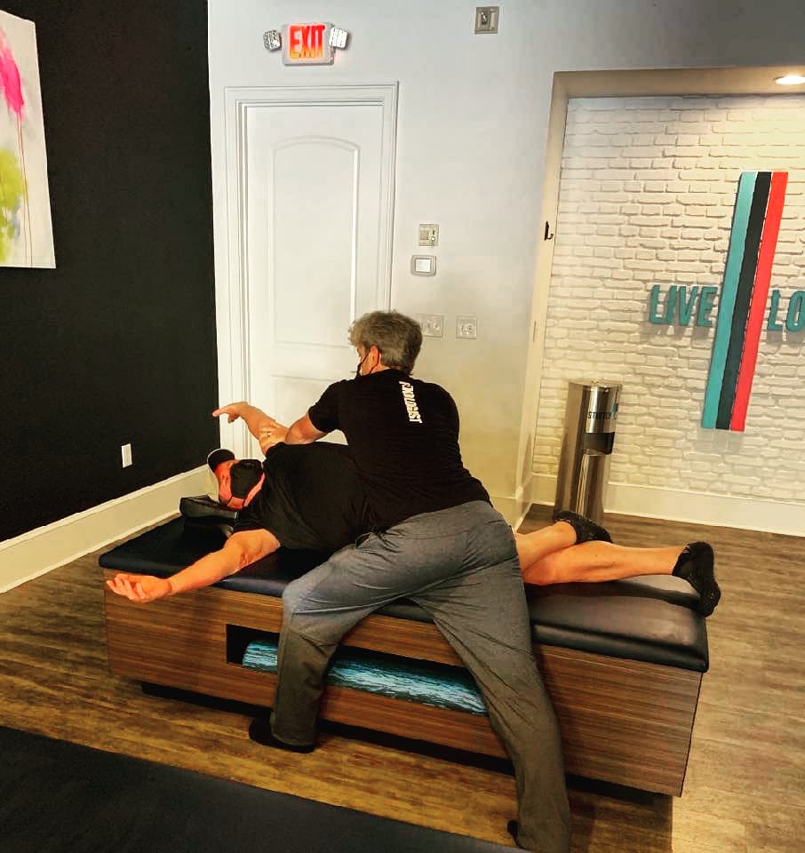 BillEllisWSSLFM's tweet photo. I #GotBent at @stretchlab on Augusta in #YeahThatGreenville It's amazing! Thank you Eric for working on this old frame! Try this! https://t.co/vK8gNuqKQF
