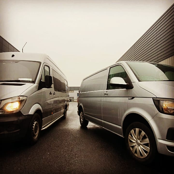 SplitterVanIRL's tweet image. Hi how is everyone doing? Just to let you know we have 2 vehicles on the road at the moment, for small projects and gear transfers. Don't forget we also have cage storage available. For more information hit us up info@svitouring.com #backinbusiness
