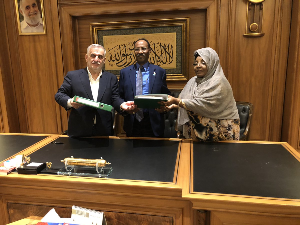 Jamaidid's tweet image. After two years of renegotiation the Albayrak’s #Mogadishu Port agreement review has been initially signed by H. E Mariam Aweis, minister of Ports &amp;amp; Marine Transport with the chairman of @Albayrak in #Istanbul and the attendance of Somali delegation led by @DrBeileh @MofSomalia