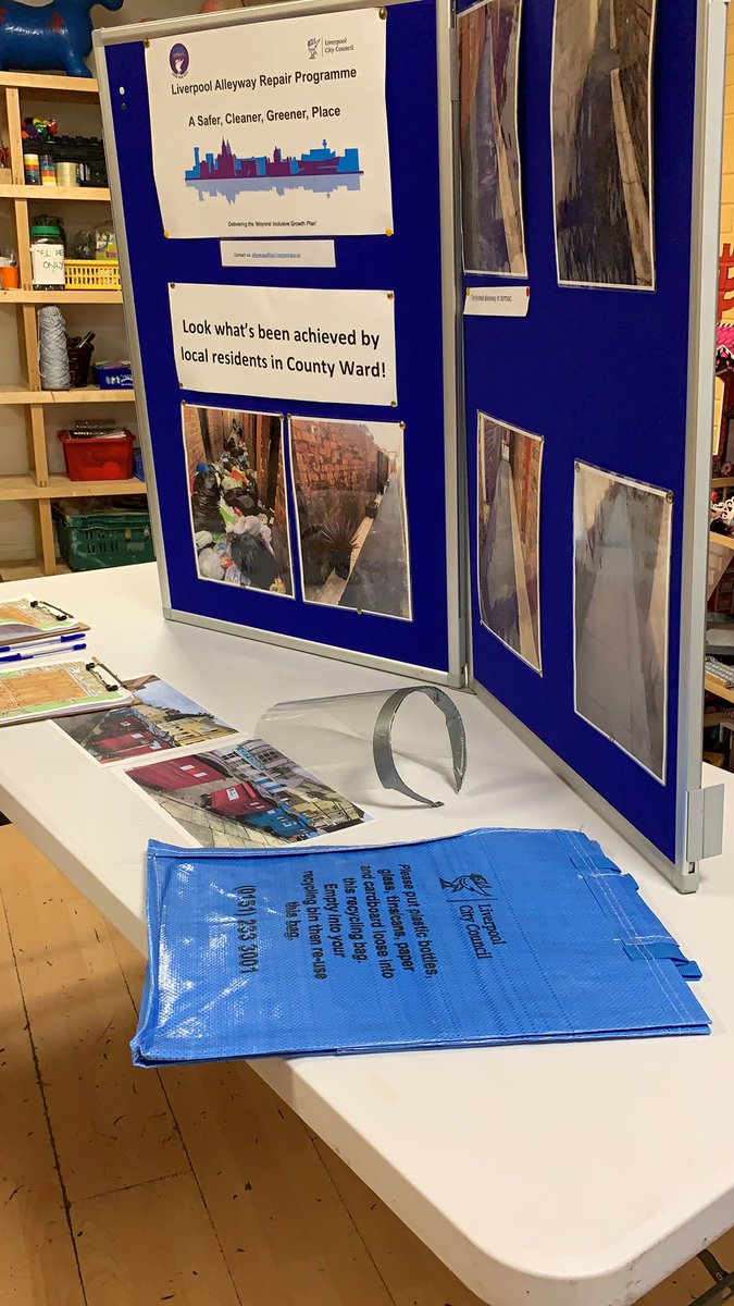 LRecycles's tweet photo. Great to get residents feedback on the next phase of #alleywayrepairs #communalbins in Kensington Fields. @MikeBrown_LSSL @louise_mitton https://t.co/xhrXhbWb9x